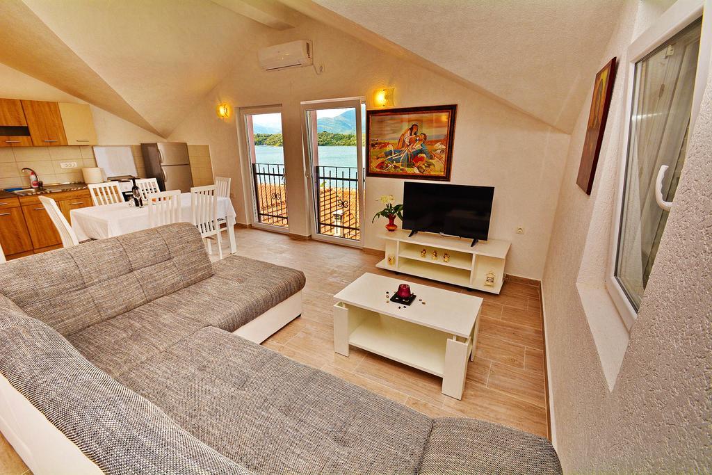 Apartments Bella Di Boka Tivat Zewnętrze zdjęcie