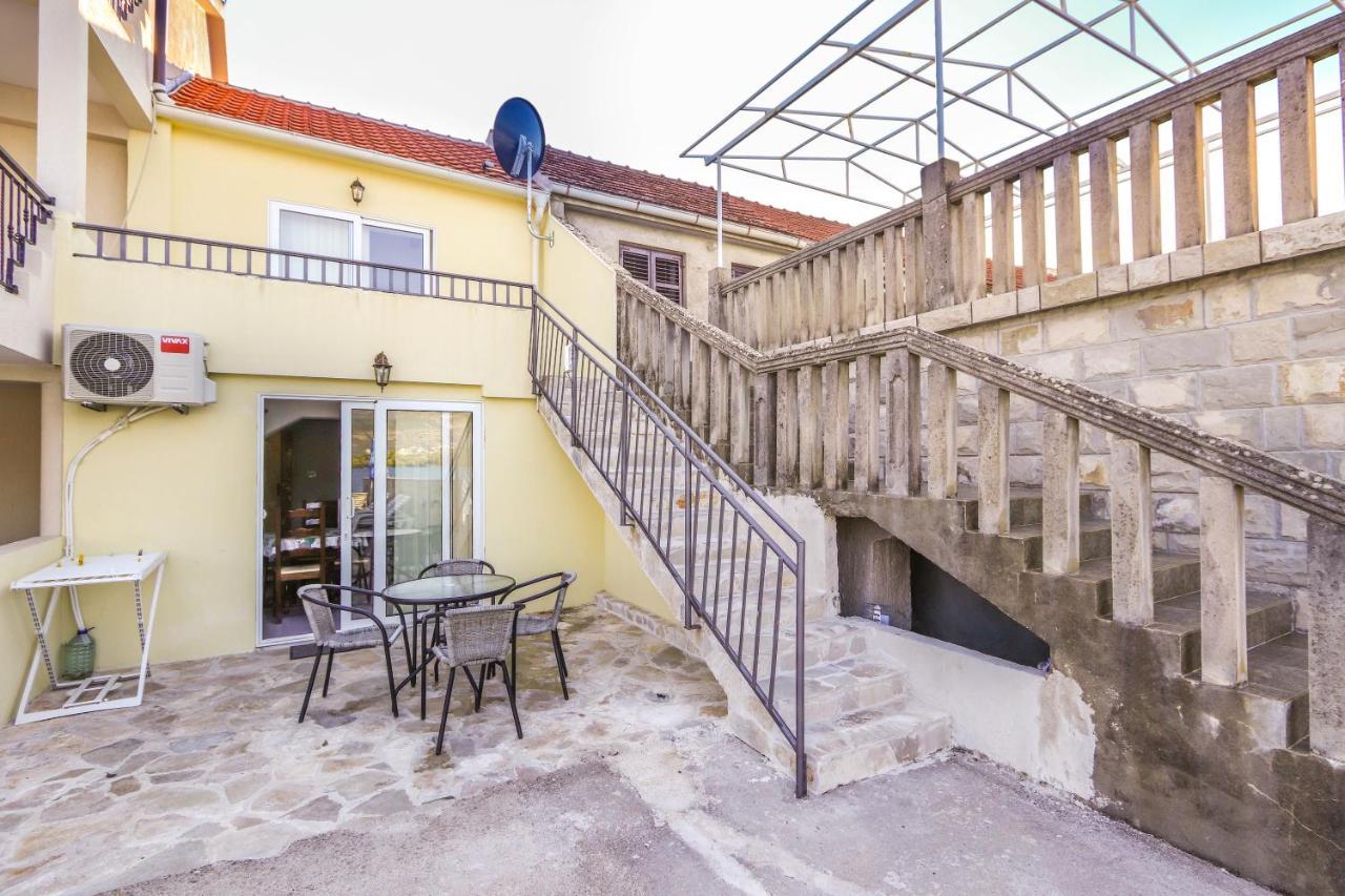 Apartments Bella Di Boka Tivat Zewnętrze zdjęcie