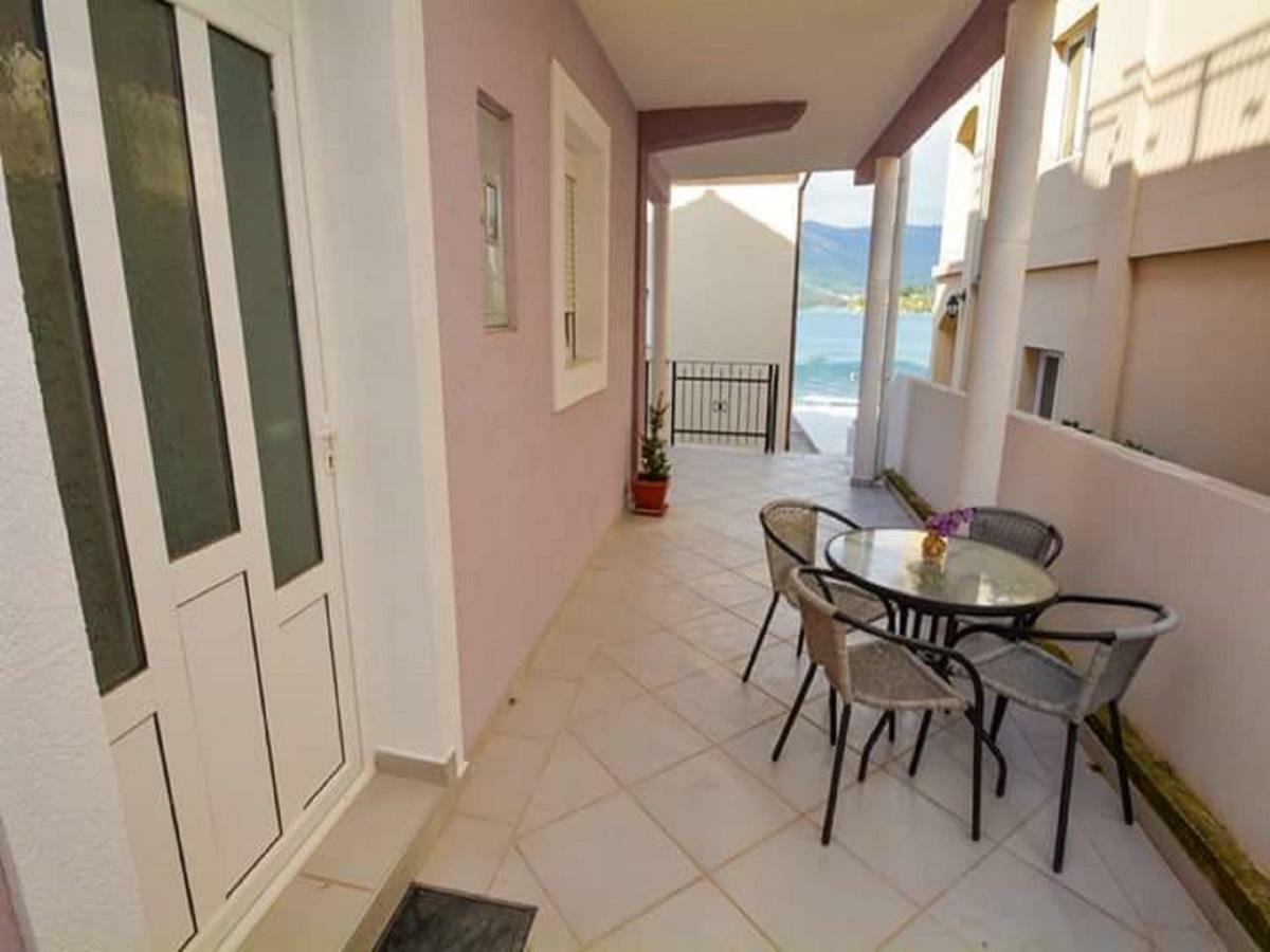 Apartments Bella Di Boka Tivat Zewnętrze zdjęcie